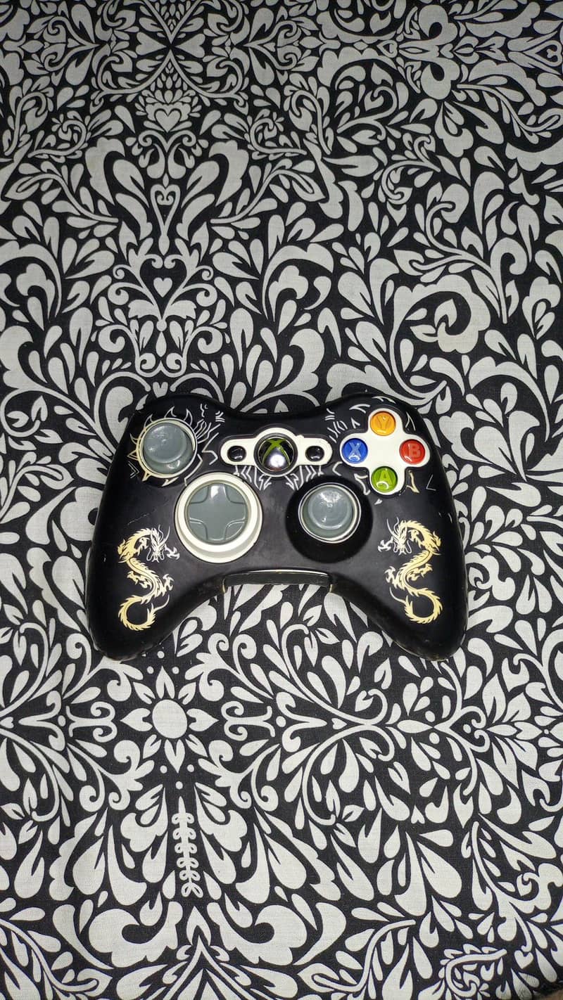 XBOX 360 ORIGINAL WIRELESS CONTROLLER (WHITE) 0