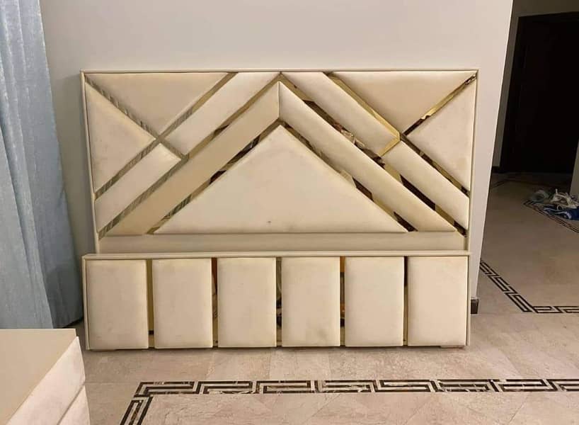 King Size bed 4