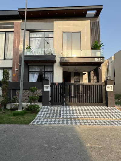 100 % Original Picture Defence 5 Marla Brand New Modren Design House For Sale