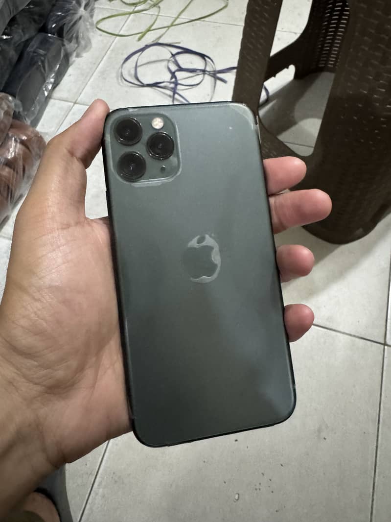 Apple iPhone 11 Pro 1