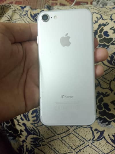 Apple iPhone 7