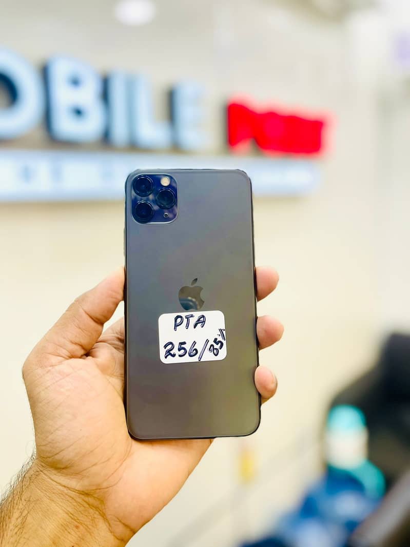 iPhone 3