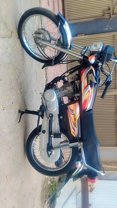 Honda 125 2022