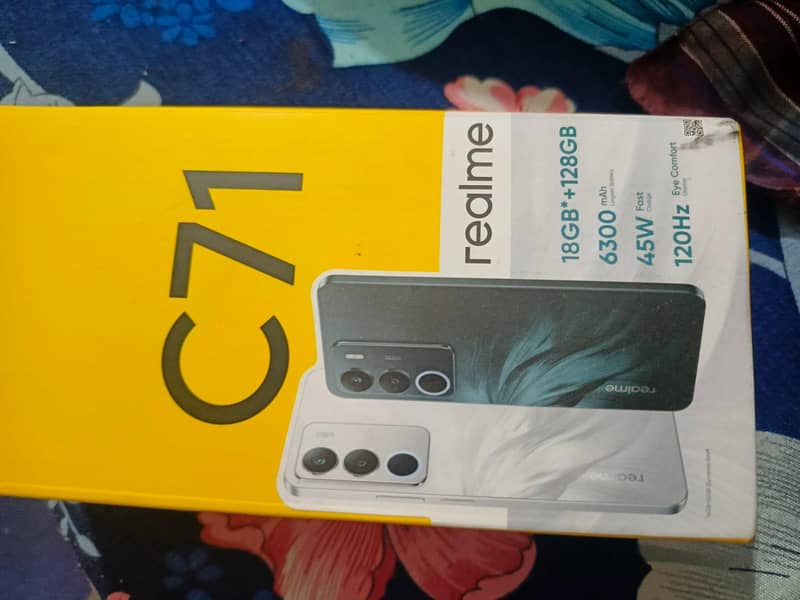 Realme C71 3