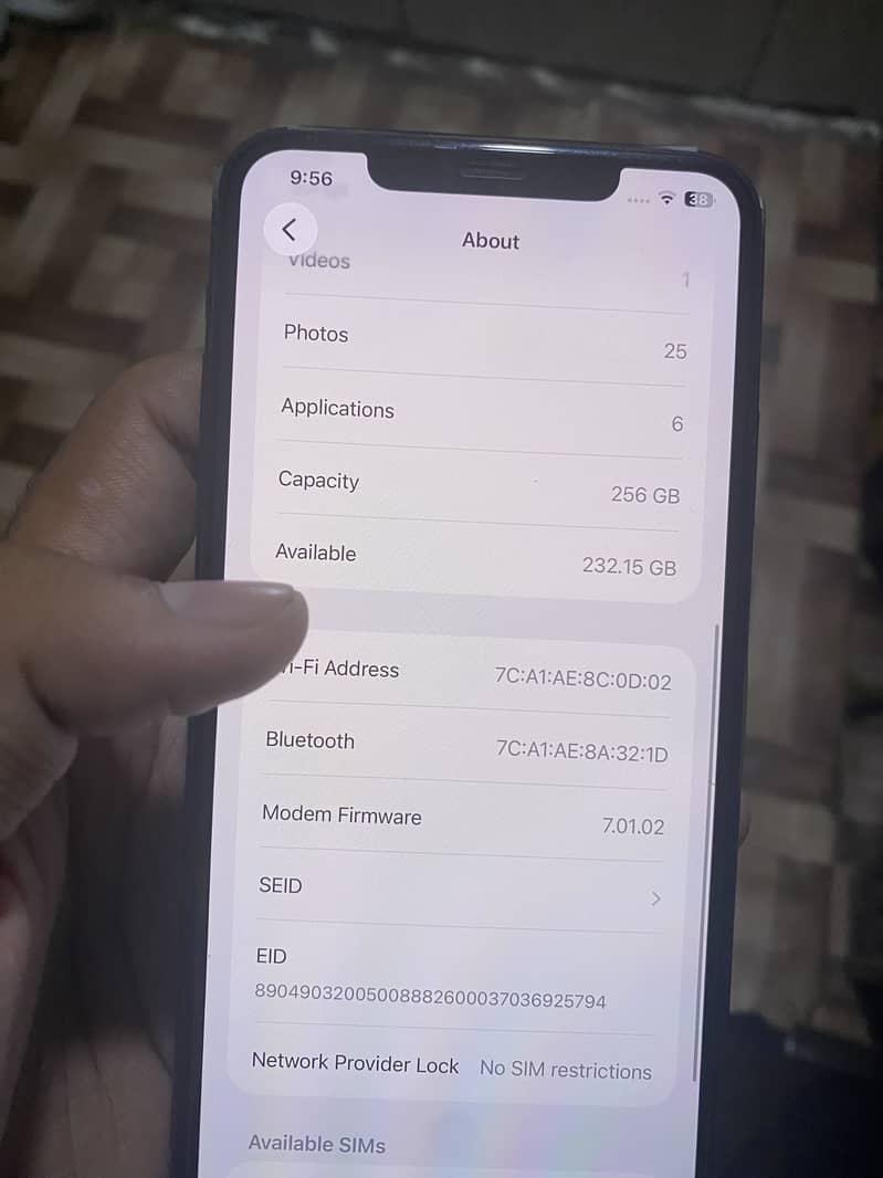 Apple iPhone 11 Pro Max 4