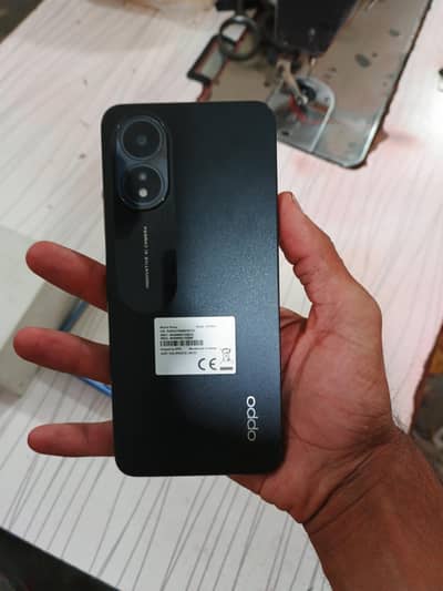 OPPO A18