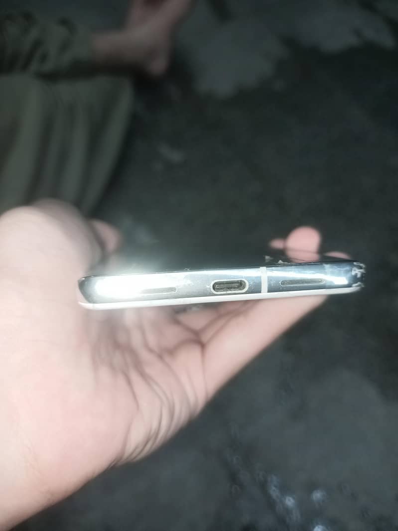Google Pixel 7 Pro 2