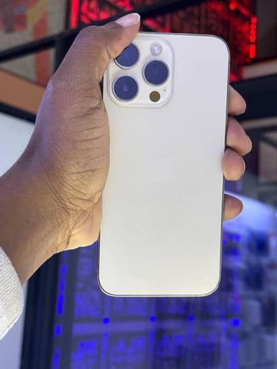 Apple iPhone 14 Pro 265GB PTA APPROVED white _10/10_4 pieces Available