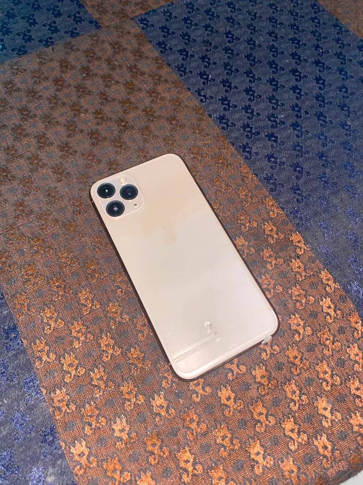 Apple iPhone 11 Pro 0