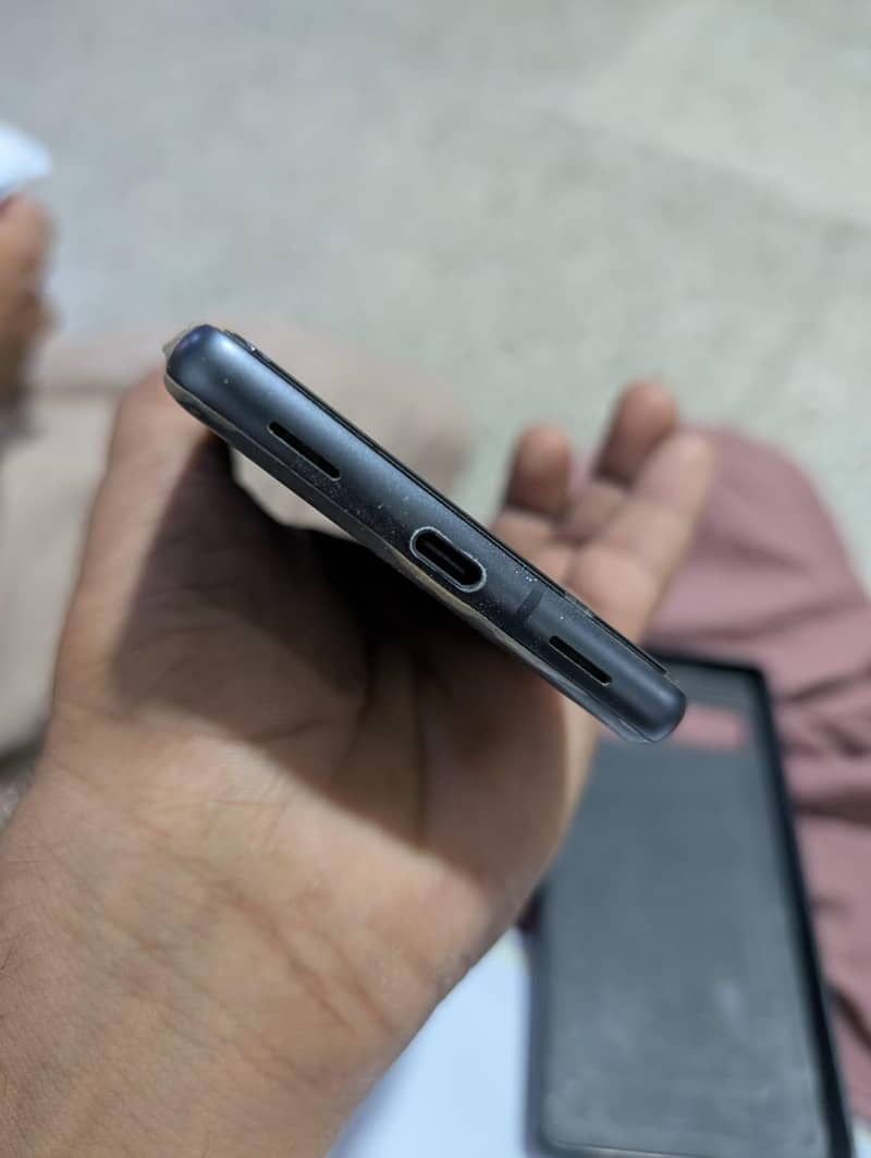 Google Pixel 7a 3