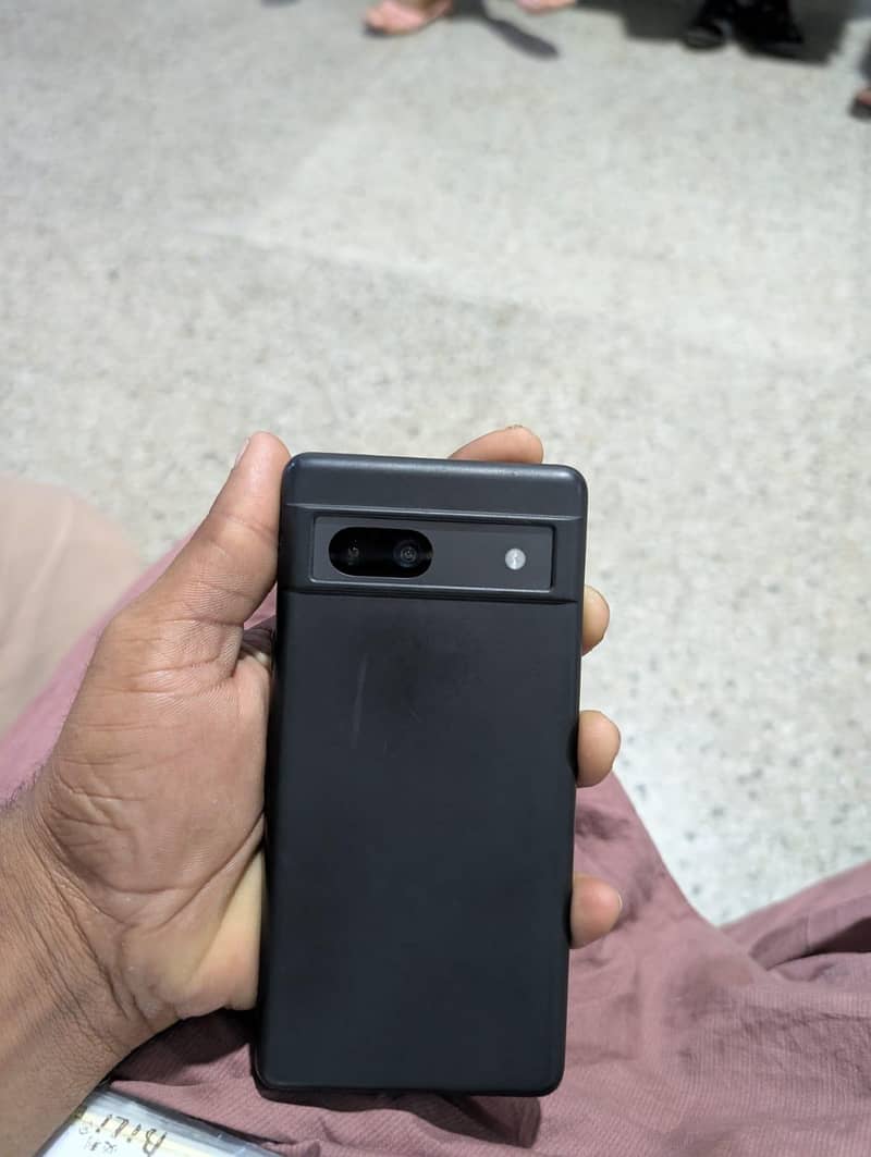 Google Pixel 7a 4