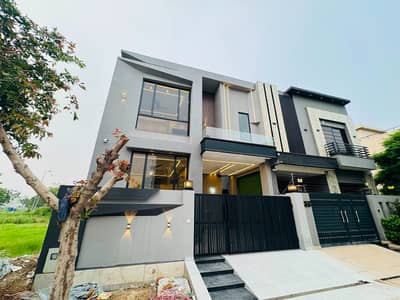 100 % Original Picture Defence 5 Marla Brand New Modren Design House For Sale
