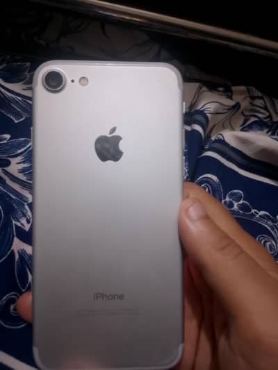  iPhone 7 128GB PTA Approved | Condition 8/10 | Touch ID Working