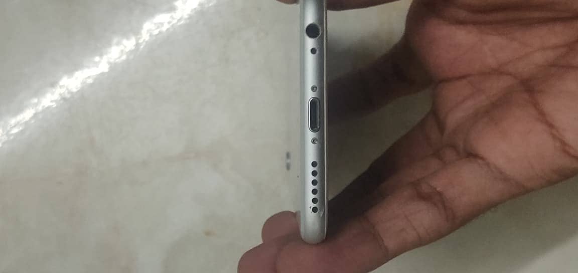 Apple iPhone 6 5