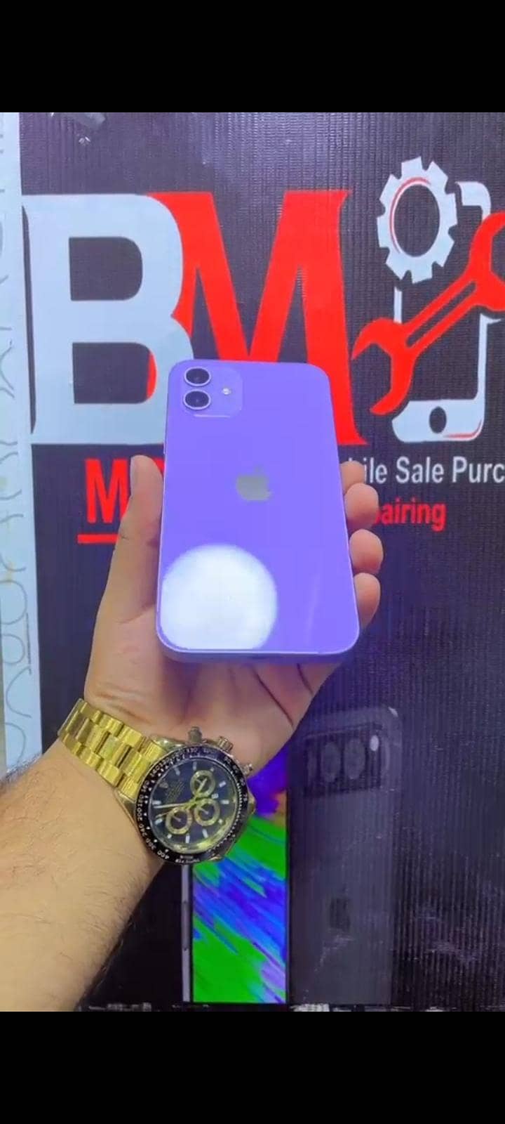 Apple iPhone 12 6