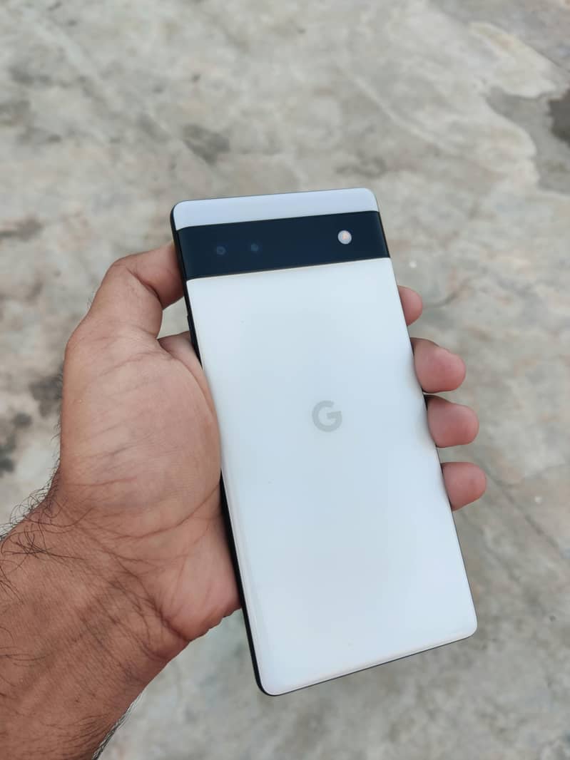 Google Pixel 6a 1