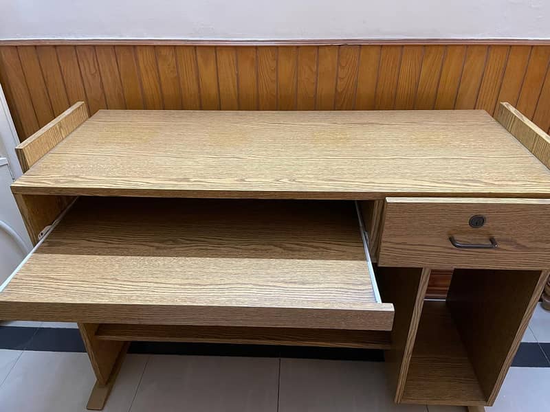 Computer and study table 1