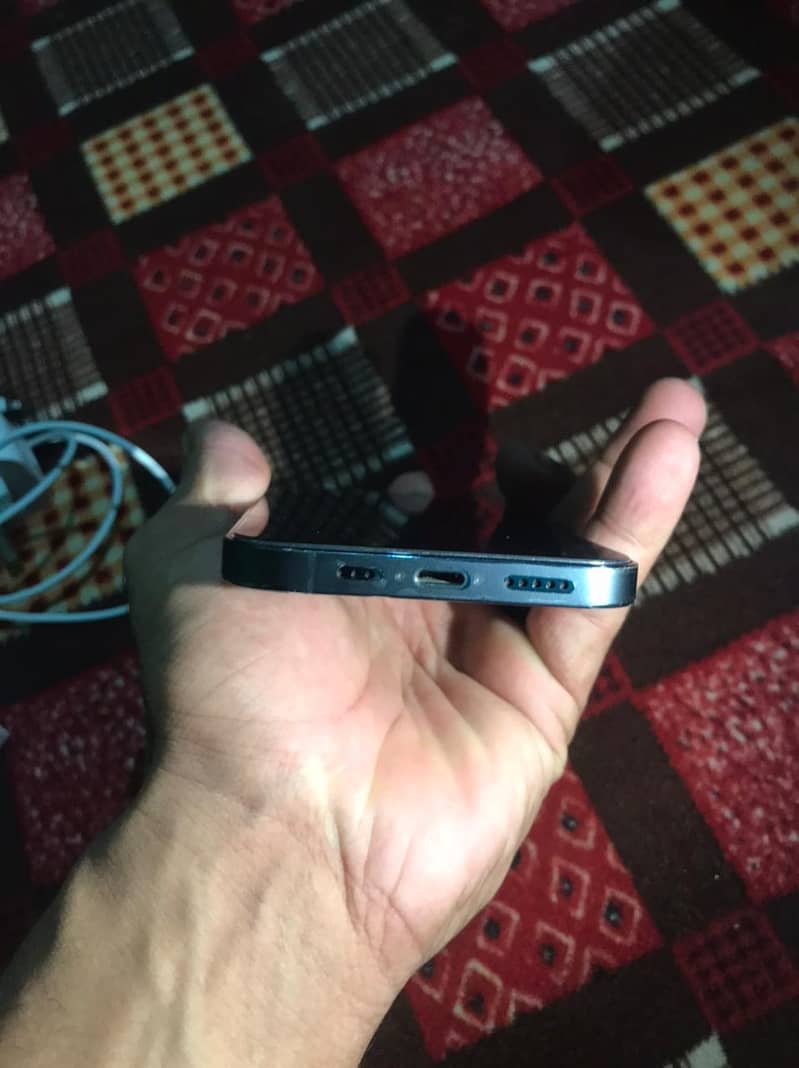 Apple iPhone 12 Pro 1