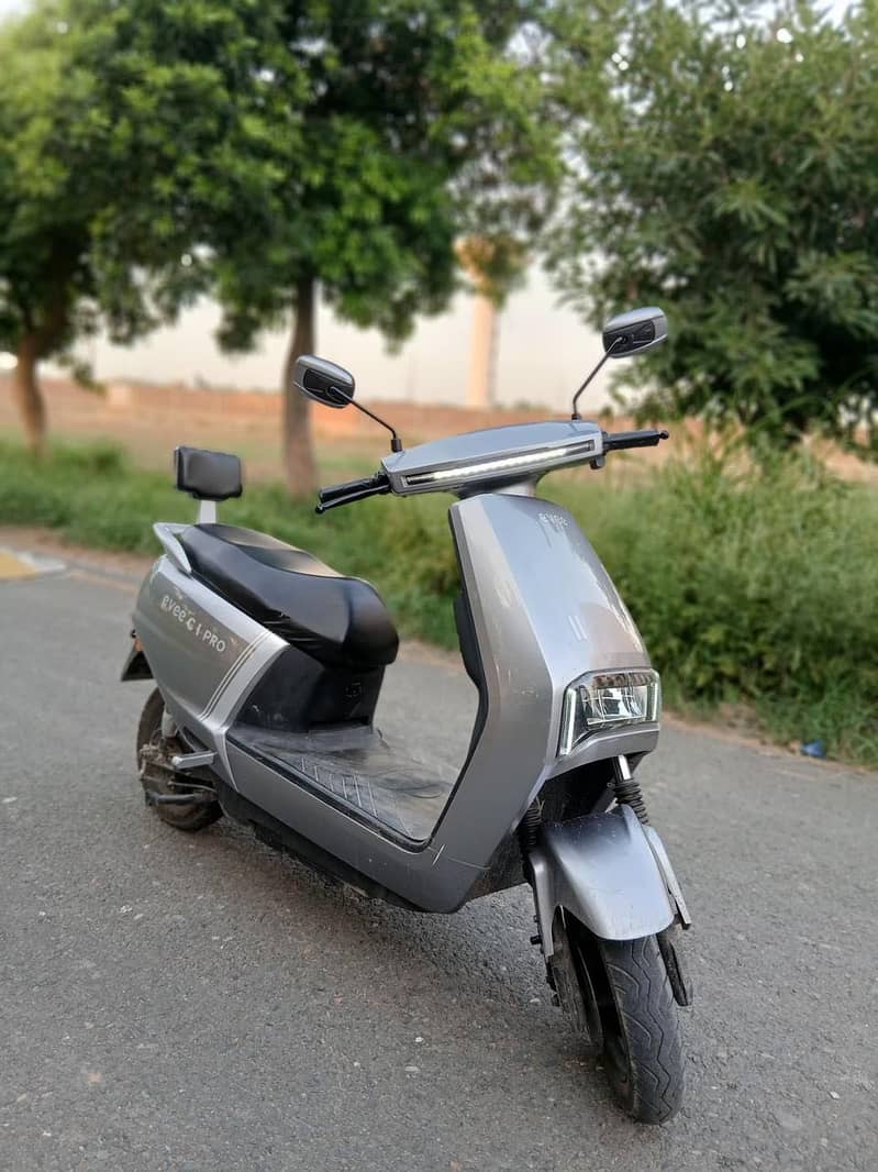 EVEE C1 PRO 3