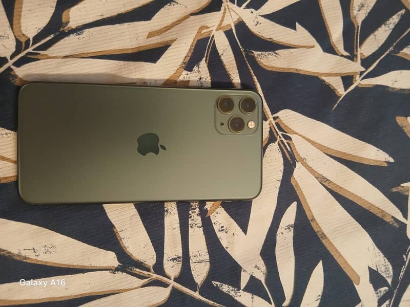 Apple iPhone 11 Pro Max 5