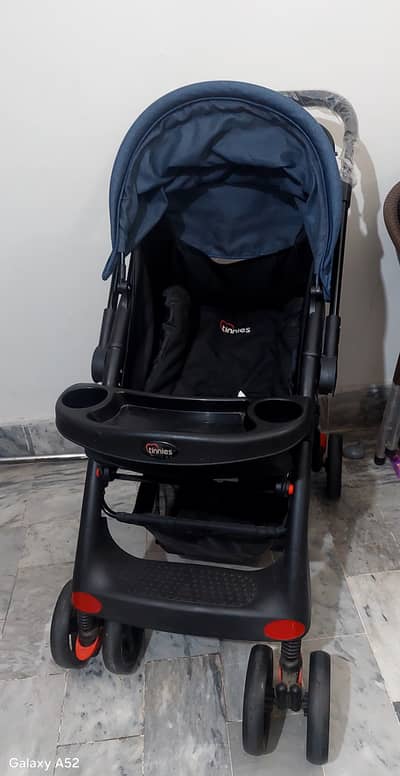 Tannies stroller like new. , 10/10 used only 2,3 times.