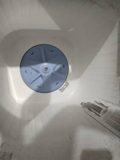 Dawlence washing machine.