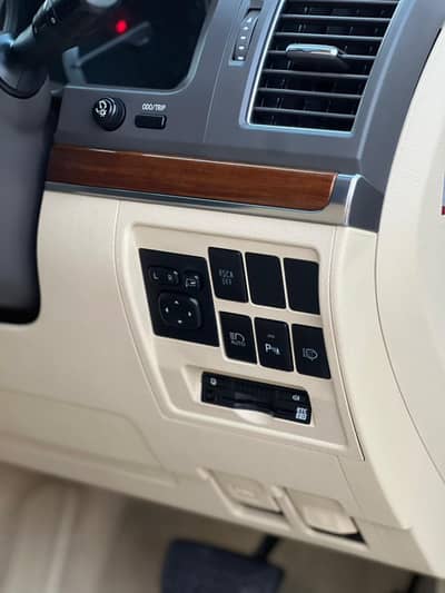 Toyota Land Cruiser 2016