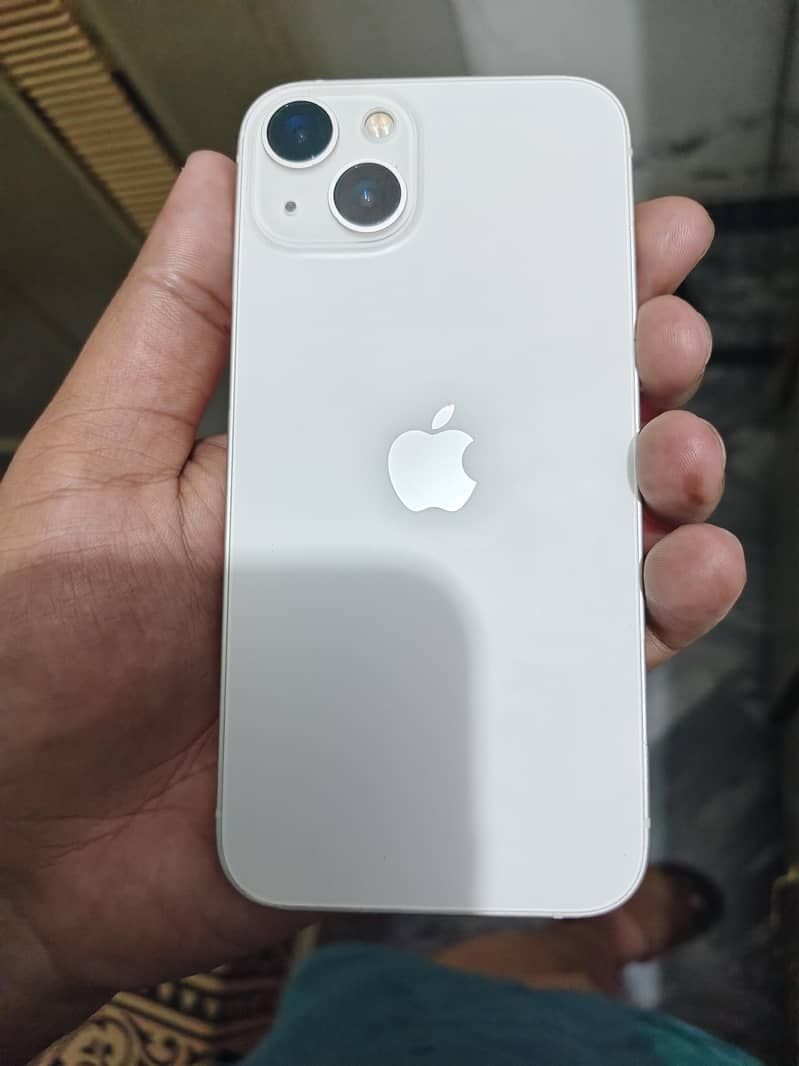 Apple iPhone 13 1