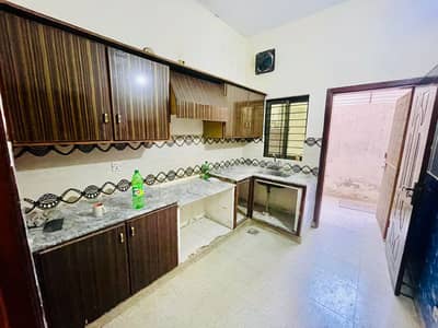 Beautiful 3 Bed 3 Bath Independent 5 Marla Double Kitchen House For Rent with Gas (0335-5779339)