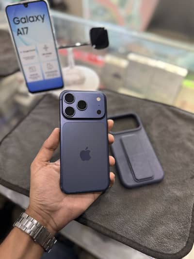 iPhone 17 Pro Factory Unlock