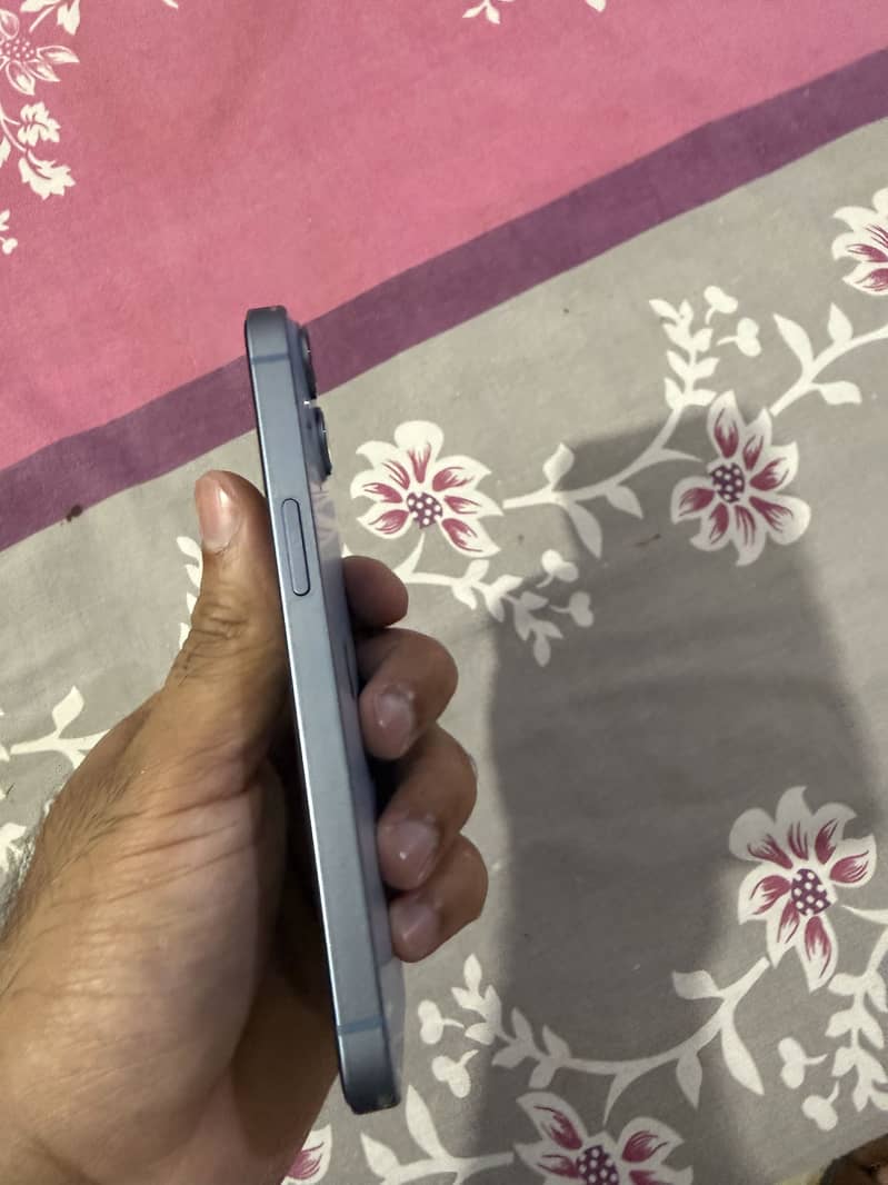 Apple iPhone 14 6