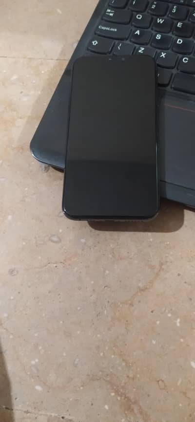 Apple iPhone XS