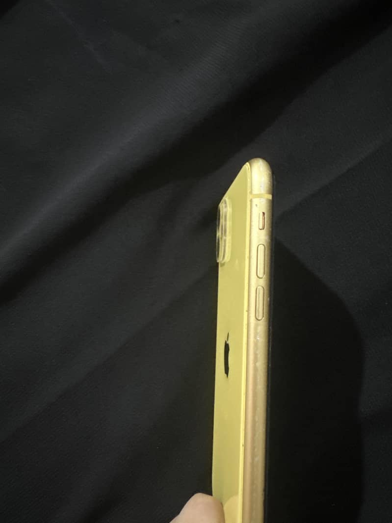 Apple iPhone 11 2