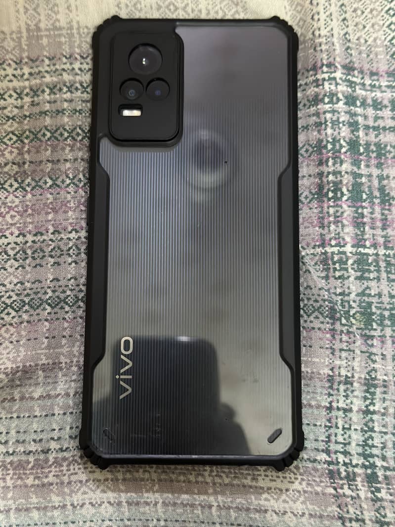 Vivo V21 0