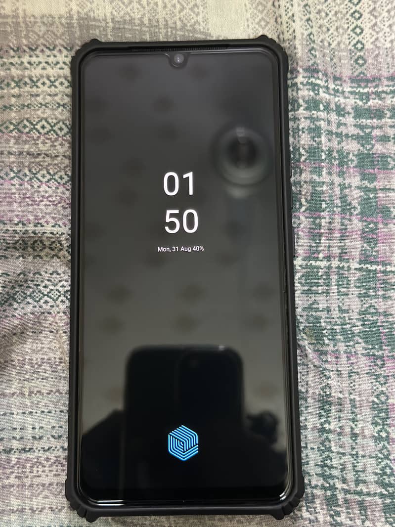 Vivo V21 1