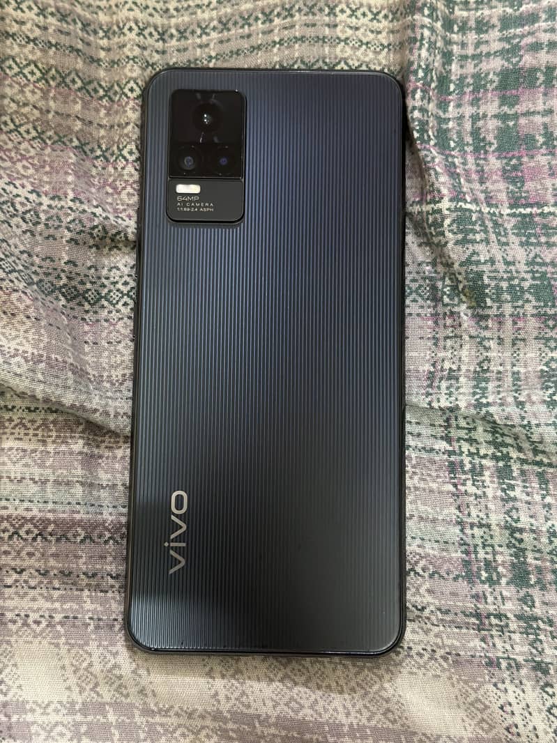 Vivo V21 2