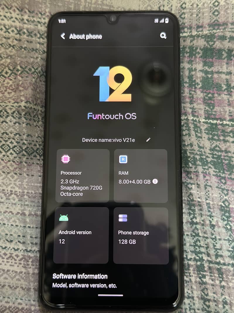 Vivo V21 8