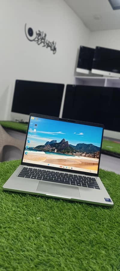 Dell Pro 14 Plus (PB14250)