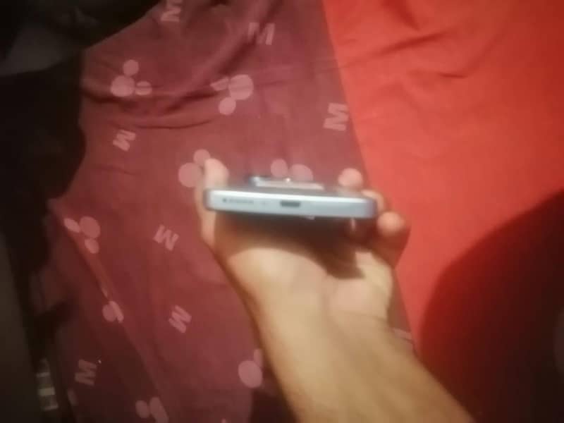 Xiaomi Redmi Note 13 0