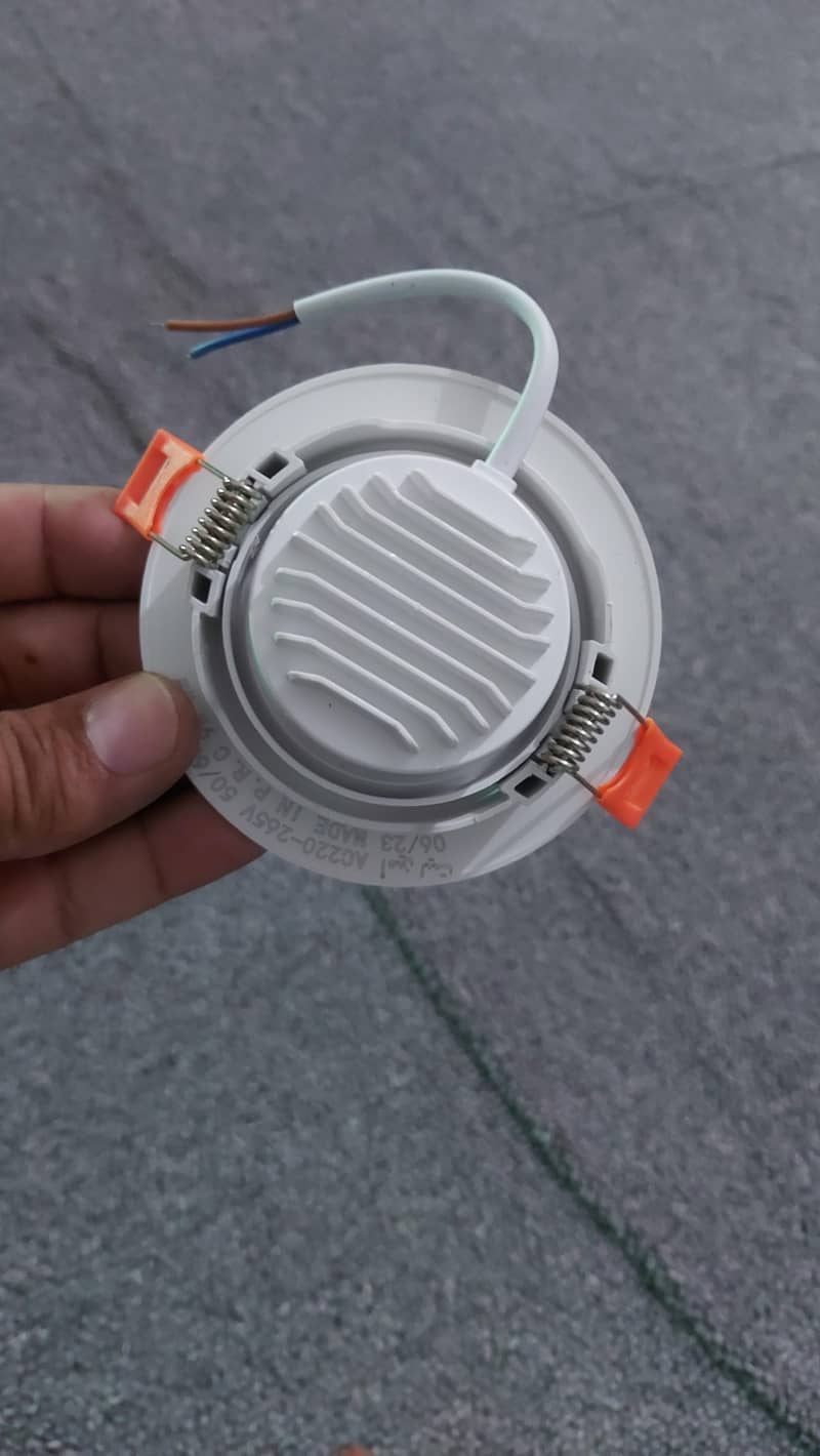 LED lights 0