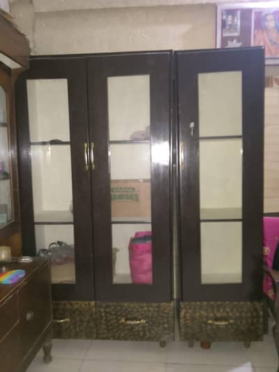 Brand New Stylish Showcase / Display Cabinet