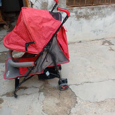 pram lush condition
