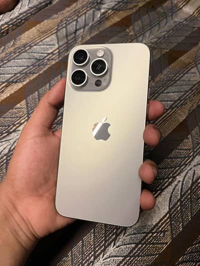 Apple iPhone 15 Pro Max