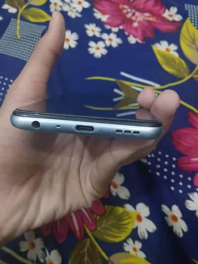 OPPO A76