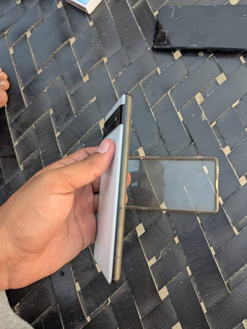 Google Pixel 6a 3