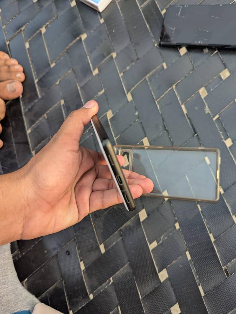 Google Pixel 6a 5