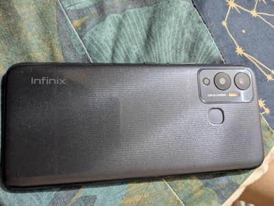 Infinix Hot 12 Play