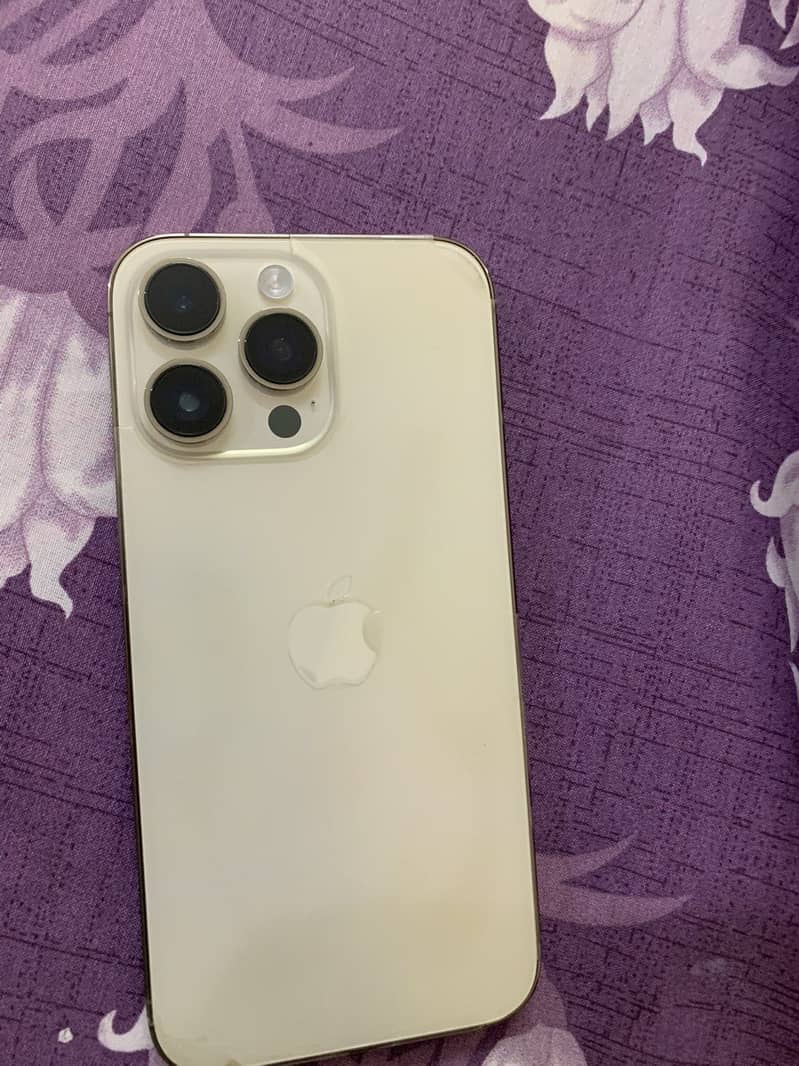 Apple iPhone 14 Pro Max 0