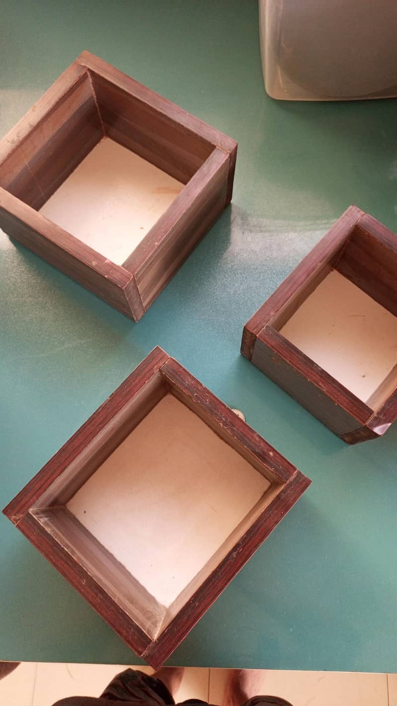 hanging shelf 1