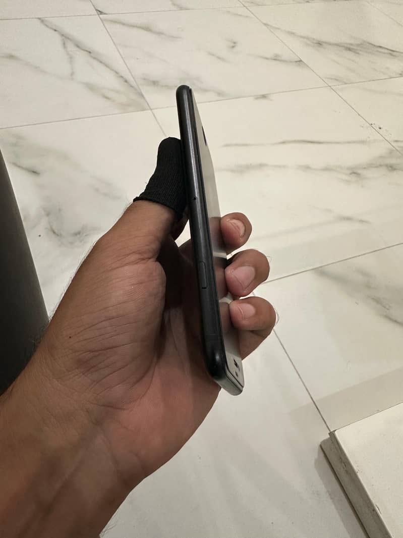 Apple iPhone SE 7